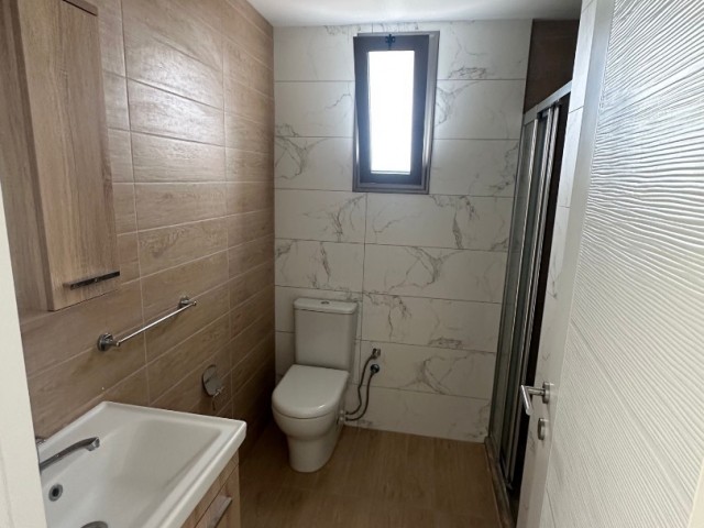 2+1 flat with sea view for sale in Kyrenia Ozanköy