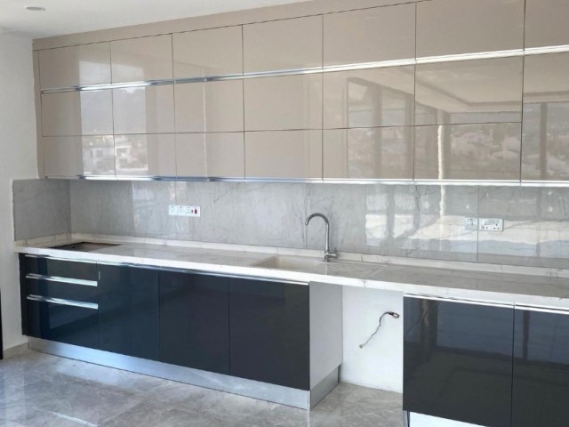 3+1 penthouse for sale in Kyrenia Bellapais
