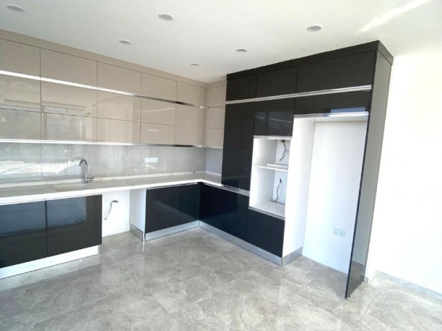 3+1 penthouse for sale in Kyrenia Bellapais