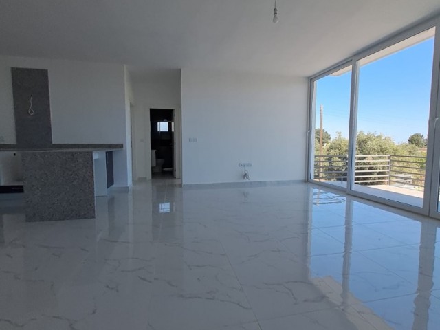 2+1 for sale in a site with pool in Doğanköy, Kyrenia