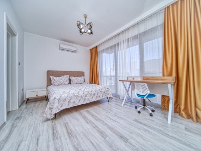 Girne Zeytinlikte ortak havuzlu kiralık 3+1 ikiz villa 