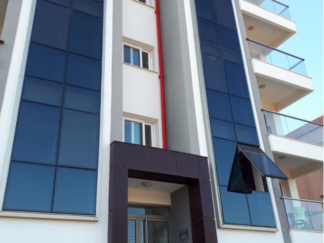 Magusa Canakkale Yarı Eşyalı Geniş Ferah Penthouse 2+1 Satılık