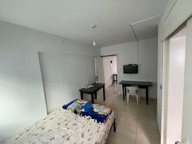 2 MINUTES WALKING DISTANCE 2+1 FLAT FOR RENT