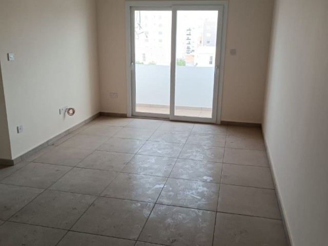 2+1 FLAT FOR SALE IN MAGUSA CANAKKALE SUITABLE FOR FAMILY LIFE