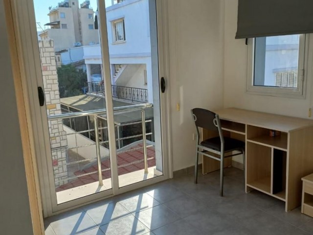 2+1 FLATS FOR RENT IN CENTRAL LOCATION, 10 MINUTES FROM THE EAU