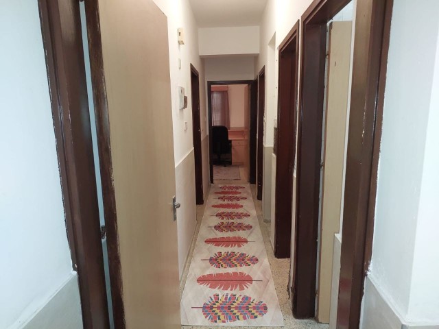 FULLY FURNISHED 3+1 FLAT FOR RENT, SUITABLE FOR FAMILY LIFE WITH 6 MONTHS PAYMENT IN CASH