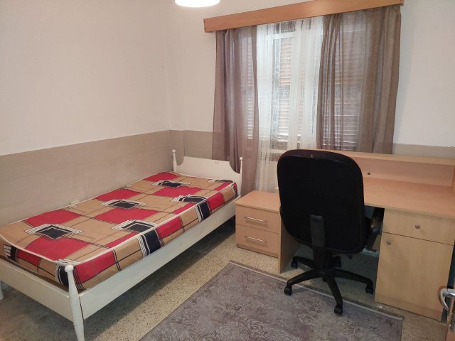 FULLY FURNISHED 3+1 FLAT FOR RENT, SUITABLE FOR FAMILY LIFE WITH 6 MONTHS PAYMENT IN CASH