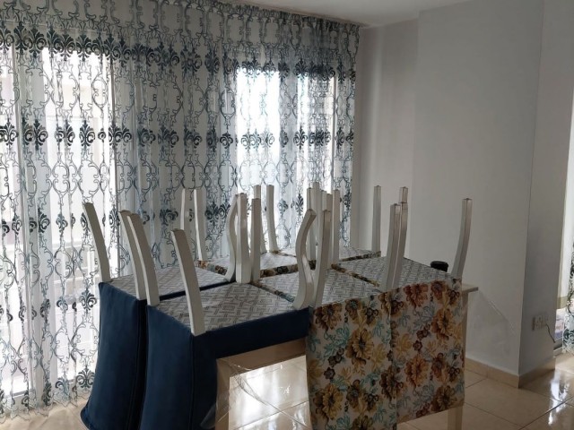 FURNISHED 3+1 FLAT FOR SALE IN THE CENTER OF MAGUSA