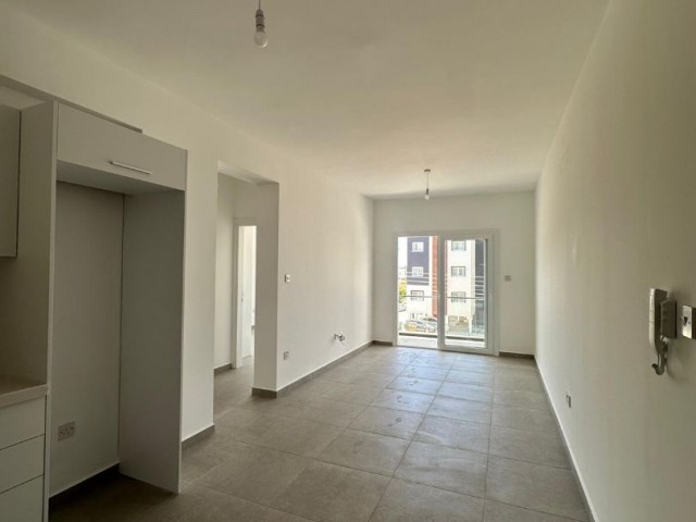 NEW 2+1 FLAT WITH COMMERCIAL PERMIT FOR SALE WITH WALKING DISTANCE TO EVERYWHERE!!