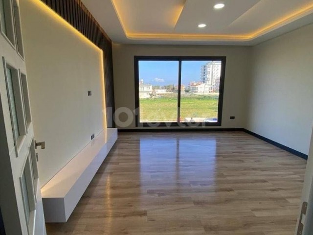 Flat For Sale in Yeni Boğaziçi, Famagusta