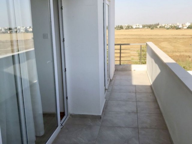 Penthouse To Rent in Küçük Kaymaklı, Nicosia