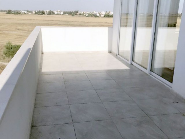 Penthouse Mieten in Küçük Kaymaklı, Nikosia