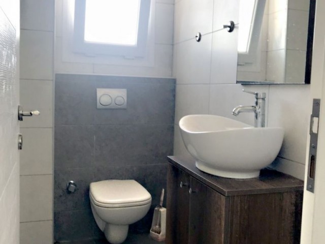 Penthouse To Rent in Küçük Kaymaklı, Nicosia