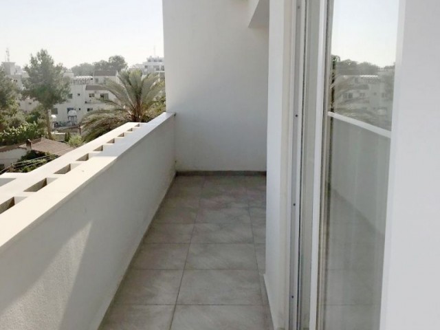 Penthouse To Rent in Küçük Kaymaklı, Nicosia