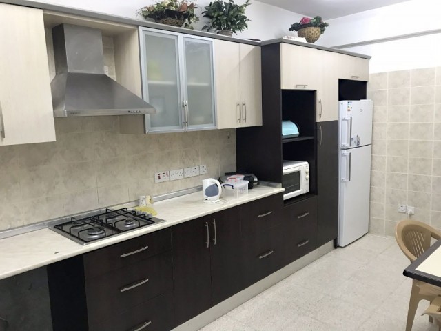 Flat To Rent in Ortaköy, Nicosia