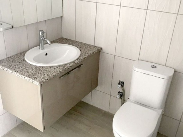 Flat To Rent in Küçük Kaymaklı, Nicosia