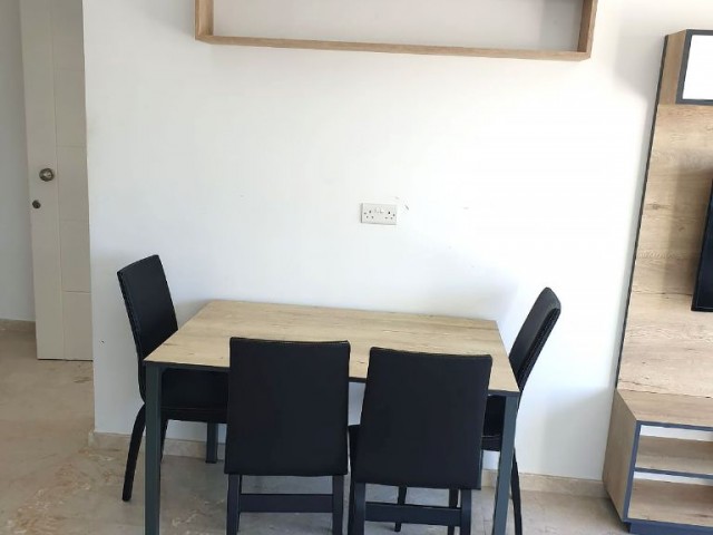 Küçük Kaymaklı'da 1+1 Lüx Kiralık Daire.