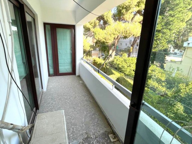 Flat To Rent in Köşklüçiftlik, Nicosia