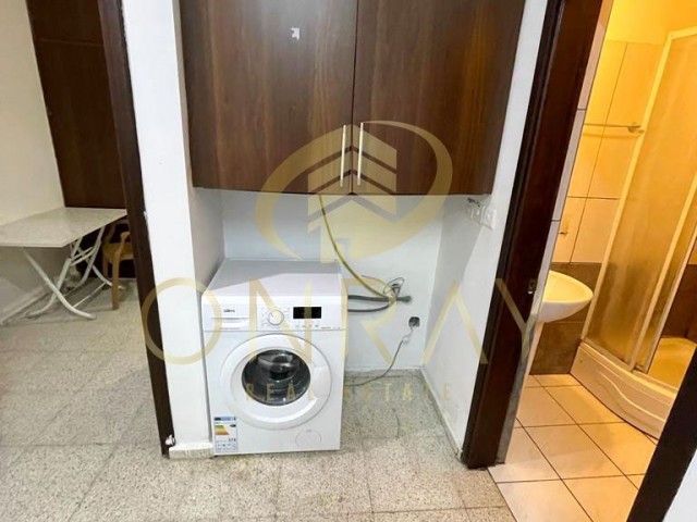 Küçük Kaymaklı'da 1+1 Geniş  Kiralık Daire.