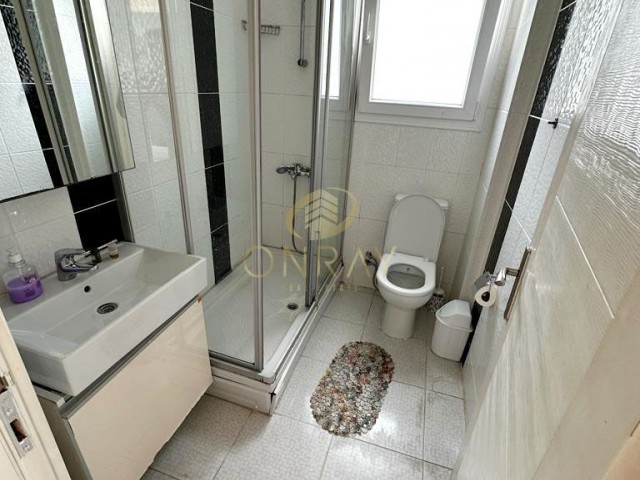 Daily Rental Villa with 4+1 Pool in Çatalköy, Girne.