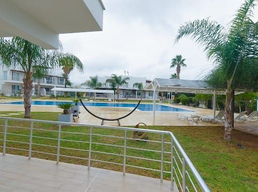 Apartments for sale 2 +1 in Caesar Beach from owner