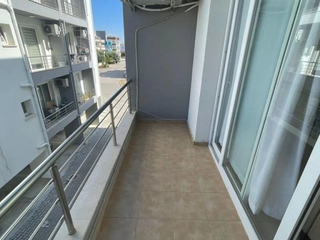 NICOSIA GÖNYELİ 2+1 WOHNUNG ZU VERMIETEN