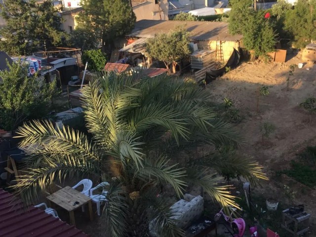 ALAYKÖY AREA 2+1 EINFAMILIENHAUS MIT GARTEN ZU VERKAUFEN