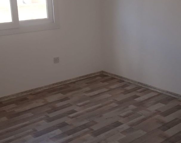 NICOSIA GÖNYELİ 2+1 WOHNUNG ZU VERKAUFEN