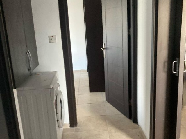 NICOSIA GÖNYELİ 2+1 WOHNUNG ZU VERMIETEN