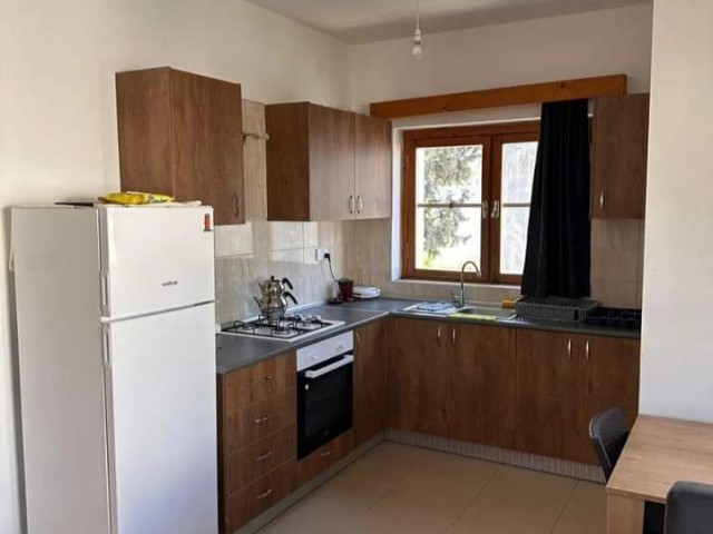 NICOSIA GÖNYELİ 2+1 WOHNUNG ZU VERMIETEN