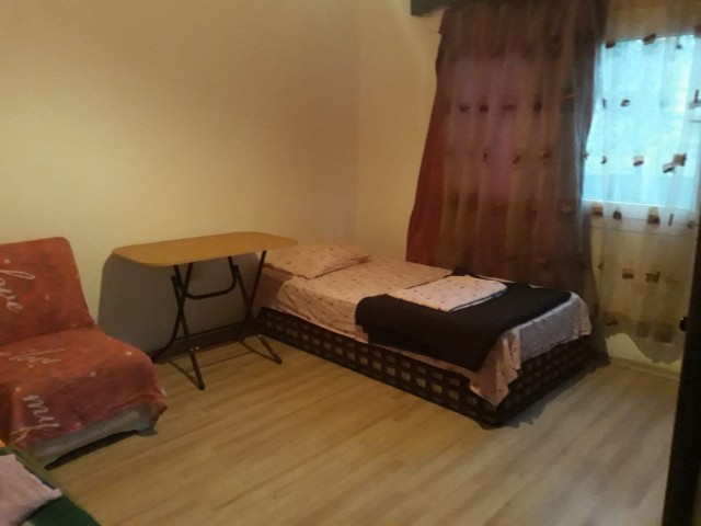 LEFKOŞA GÖNYELİ 2+1 KİRALIK DAİRE 