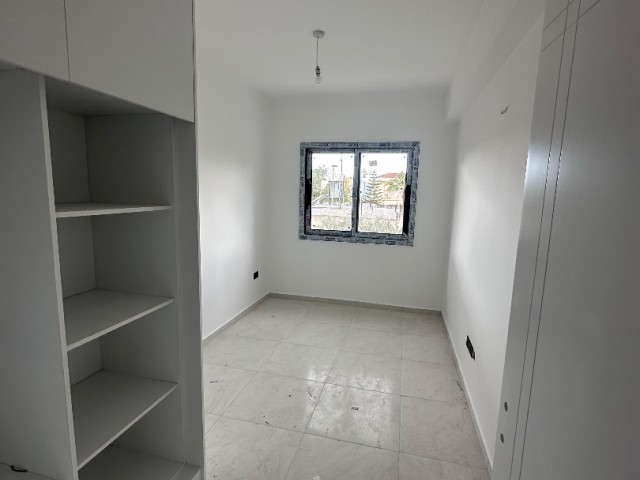 NICOSIA GÖNYELİ 3+1 WOHNUNG ZU VERKAUFEN