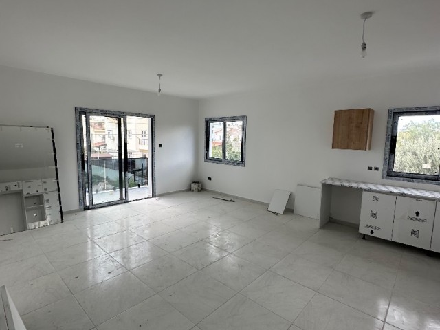 NICOSIA GÖNYELİ 3+1 FLAT FOR SALE