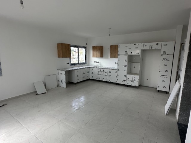 NICOSIA GÖNYELİ 3+1 FLAT FOR SALE