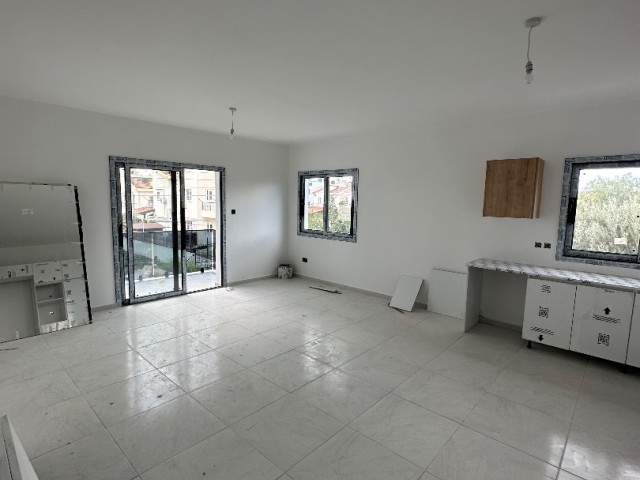 LEFKOŞA,GÖNYELİ 3+1 SATILIK DAİRE