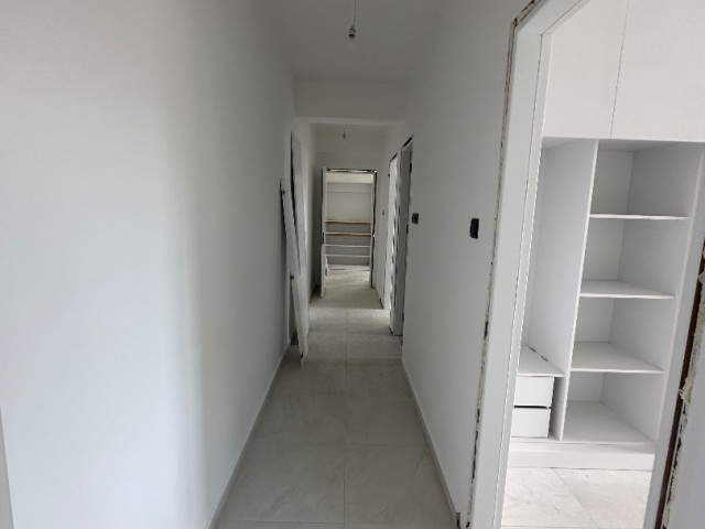 NICOSIA, GÖNYELİ 3+1 WOHNUNG ZU VERKAUFEN