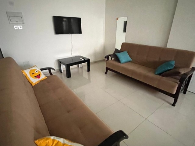 LEFKOŞA, GÖNYELİ SATILIK 2+1 DAİRE 