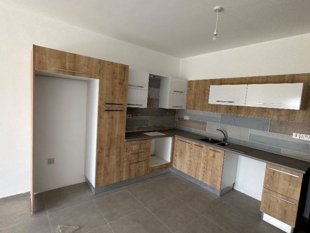 LEFKOŞA,GÖNYELİ 2+1 SATILIK SIFIR DAİRE