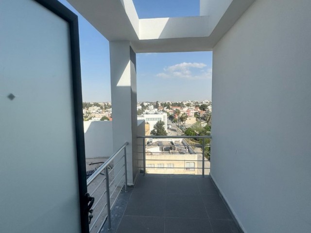 LEFKOŞA,GAĞLAYAN 2+1 SATILIK PENTHOUSE 