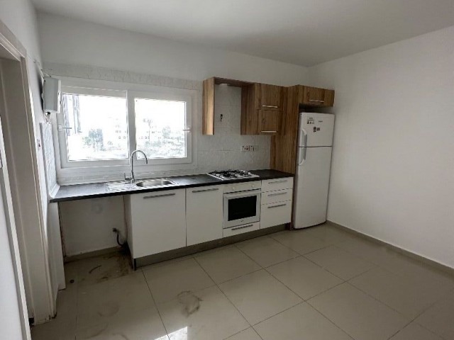 NICOSIA, GÖNYELİ 2+1 FLAT FOR RENT