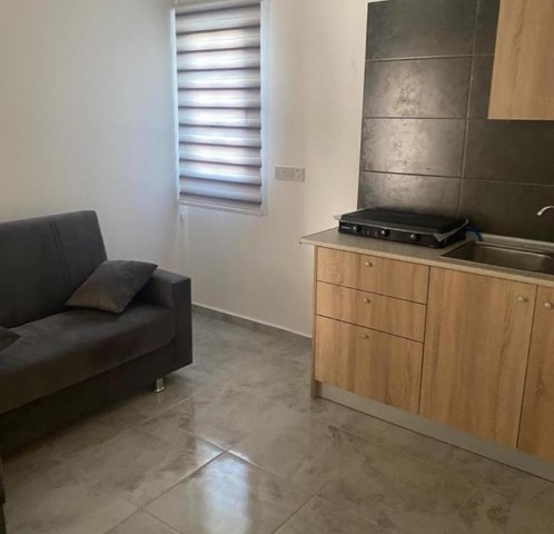 NICOSIA, HOSPOLAT 2+1 WOHNUNG ZU VERMIETEN