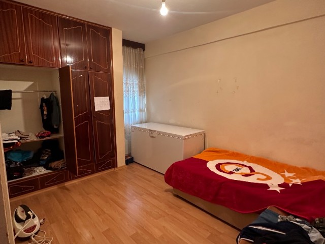 NICOSIA, GÖNYELİ 3+1 WOHNUNG ZU VERKAUFEN