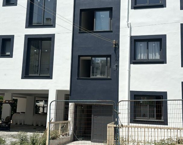 Flat For Sale in Küçük Kaymaklı, Nicosia