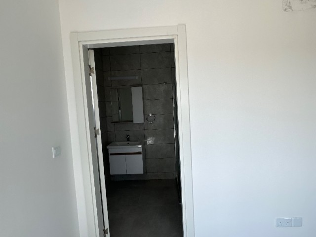 LEFKOŞA,KÜÇÜK KAYMAKLI 2+1 SATILIK DAİRE 