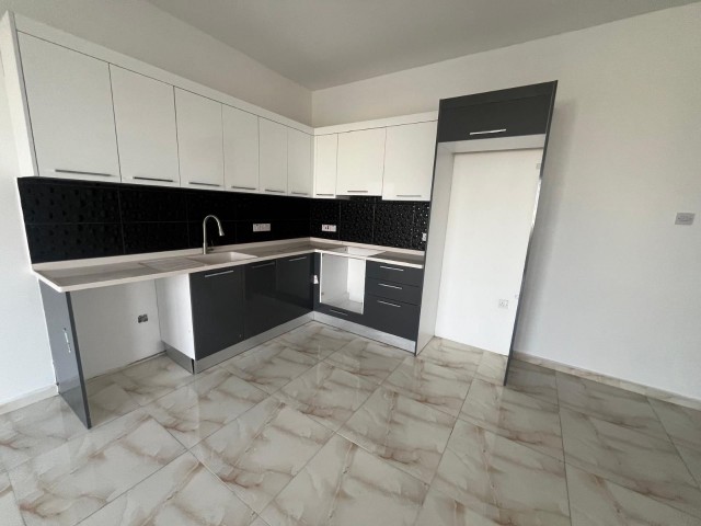 LEFKOŞA , HOSPOLATTA 3+1 SATILIK DAİRE 