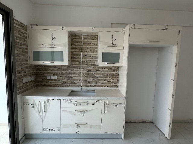 LEFKOŞA, GÖNYELİ 2+1 SATILIK DAİRE