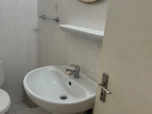 Flat To Rent in Ortaköy, Nicosia