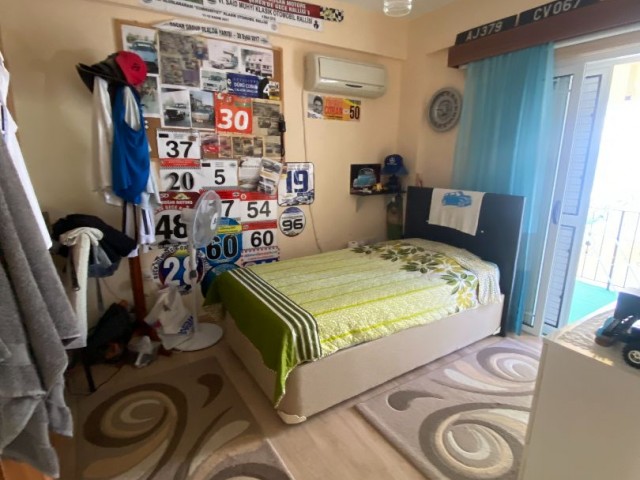 Einstöckiger Bungalow mit 3 Schlafzimmern zum Verkauf in Alsancak
