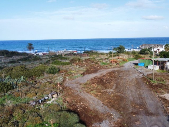 100% 2 storey zoned land on the Denia side of Karşıyaka