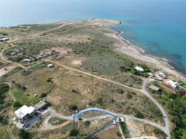 Karşıyaka Deniz Tarafında, 2 kat konut imarlı arsa